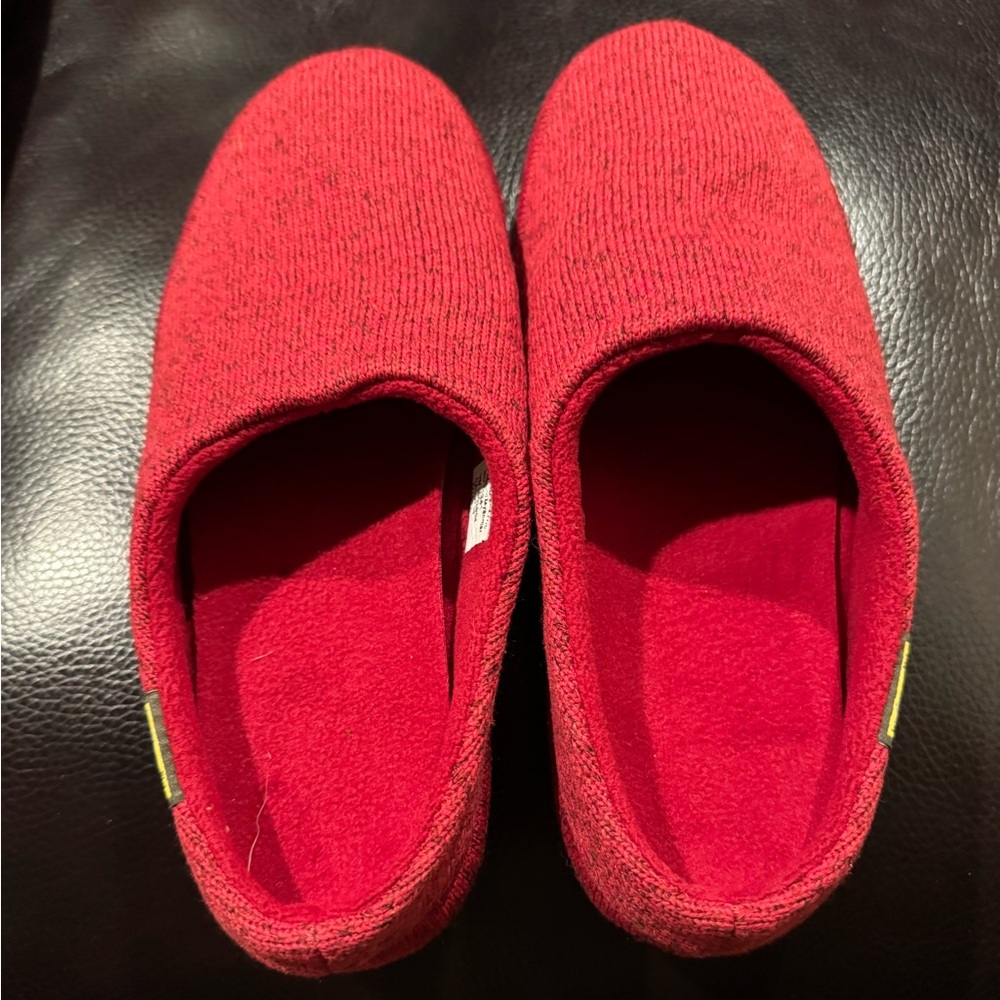 LL Bean Women’s Sweater Fleece Slipper Scuff  - 7 - Like New!